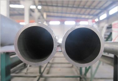 Porcellana Tubo senza saldatura a 5 pollici dell'acciaio inossidabile del grande diametro in petrolio e prodotto chimico fornitore